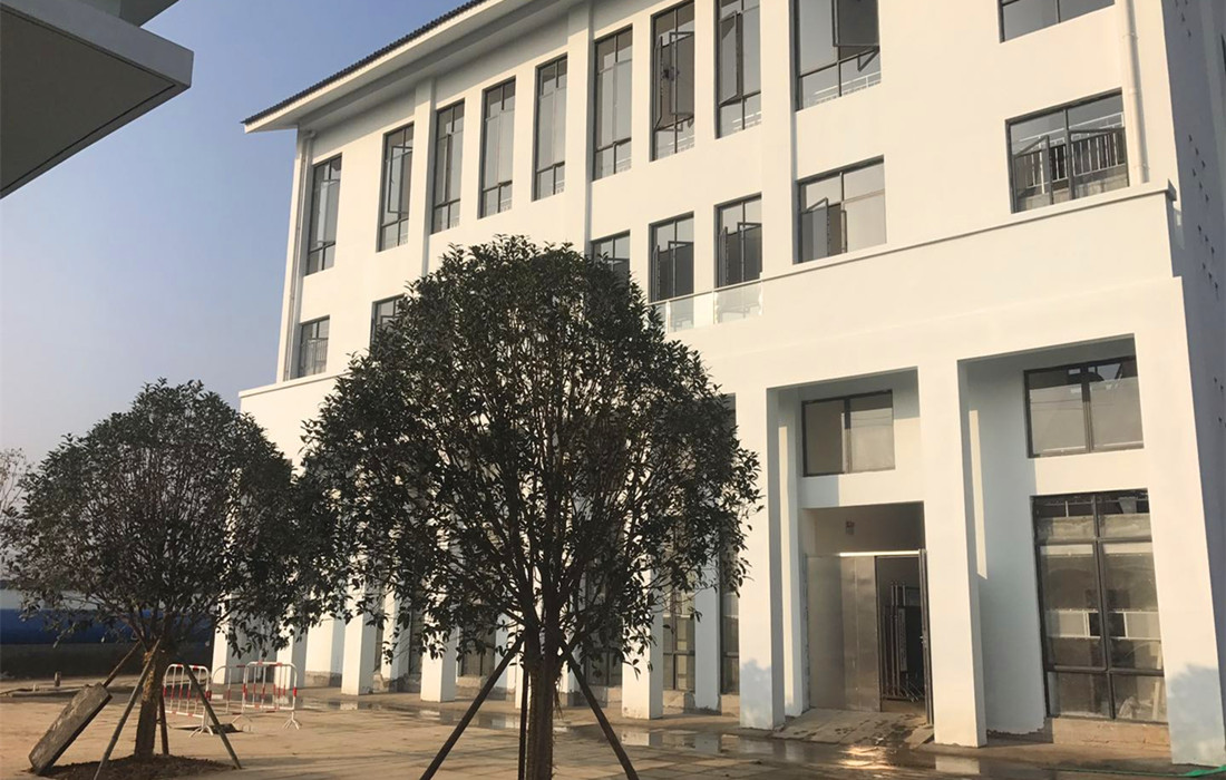 狠抓安全文明施工 打造最美供暖换热站