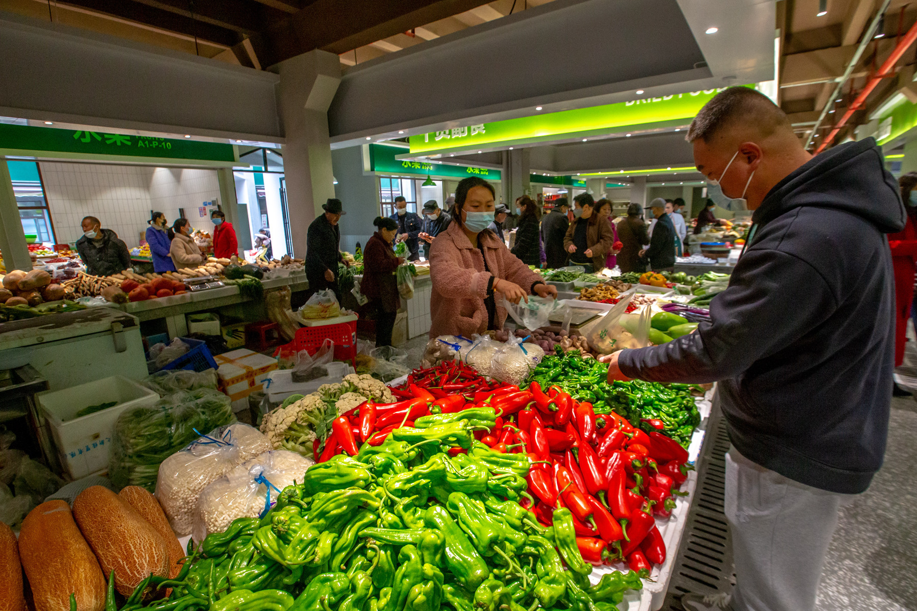 学习强国图集湖北襄阳老厂房变身现代化农贸市场